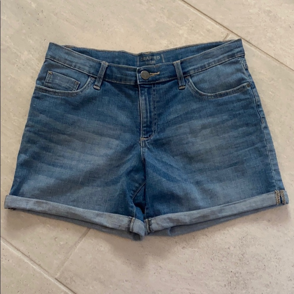 Rolled cuff denim shorts